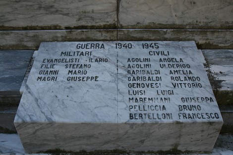 Monumento ai caduti di Capriglia, dedicato ai militari e civili scomparsi durante la guerra 1940-1945.