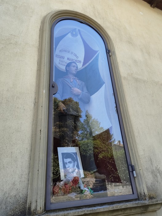 Statua a Marchioni, Comune di Gaggio Montano (BO), foto 3