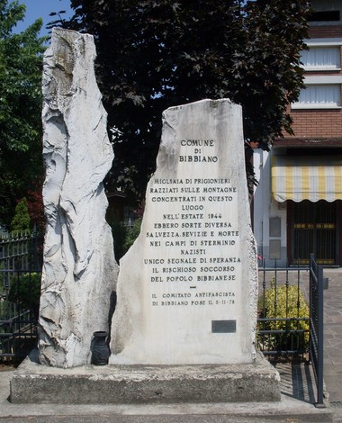 Monumento dedicato ai rastrellati, commemorando le vittime della Resistenza nel comune di Bibbiano.