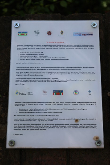 Monumento delle 128 partigiane, dedicato alle donne che combatterono per la libertà durante la Resistenza.