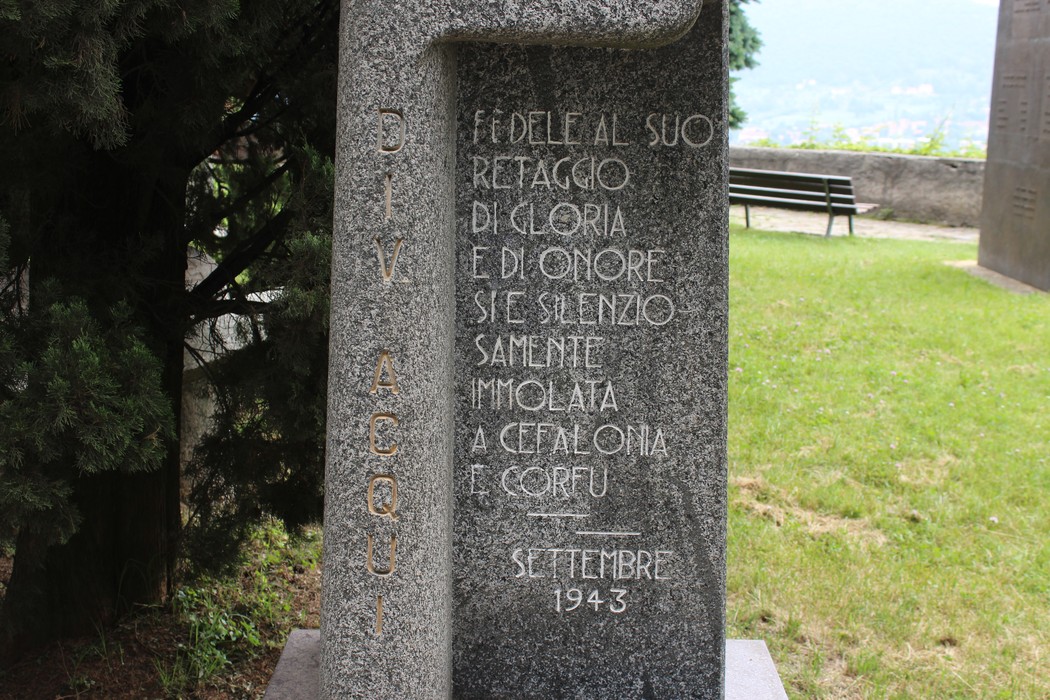Monumento alla Divisione Acqui, commemorazione del sacrificio dei soldati a Cefalonia e Corfù, settembre 1943.