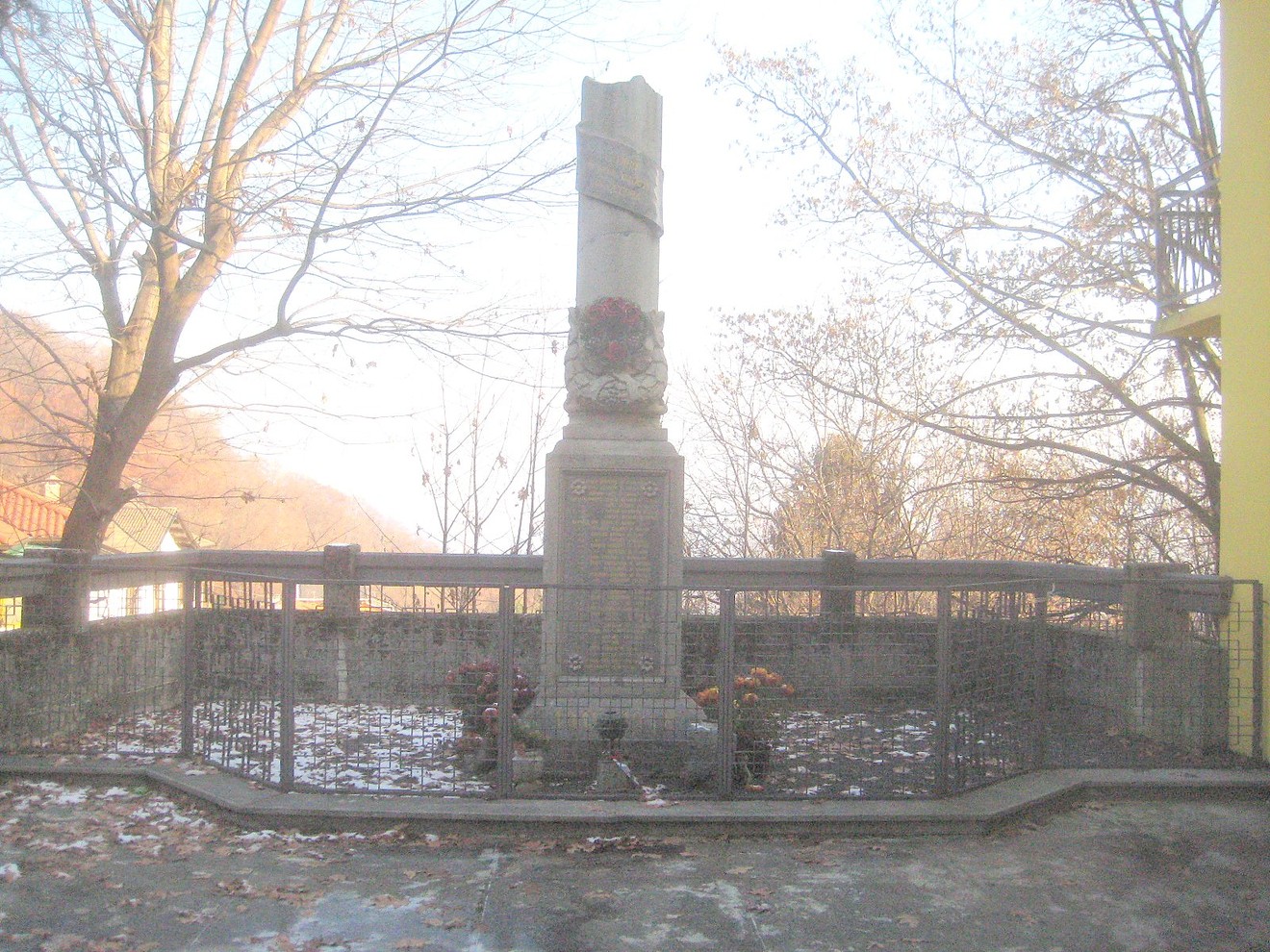 Monumento ai caduti di Favaro, in ricordo dei soldati sacrificati nella guerra.