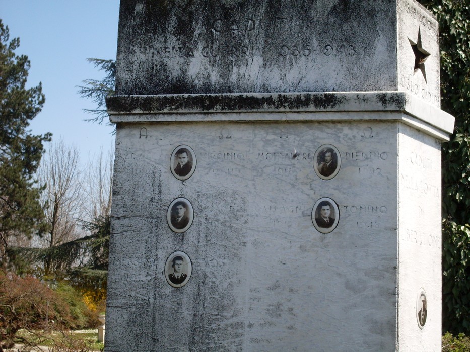 Monumento ai Caduti di San Biagio, memoriale dedicato ai soldati della comunità.