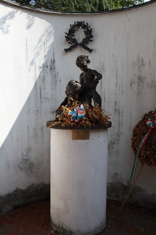 Monumento ai Caduti, Comune di Savignano sul Panaro (MO), foto 2