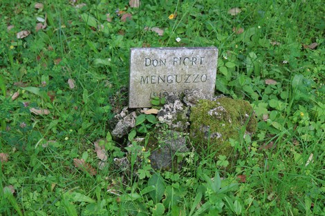Monumento ai caduti di Mulina, commemorazione in ricordo dei sacrifici della comunità locale.