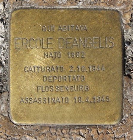 Pietra d'inciampo dedicata a Ercole Deangelis, ricordando la sua storia di deportazione e assassinio.