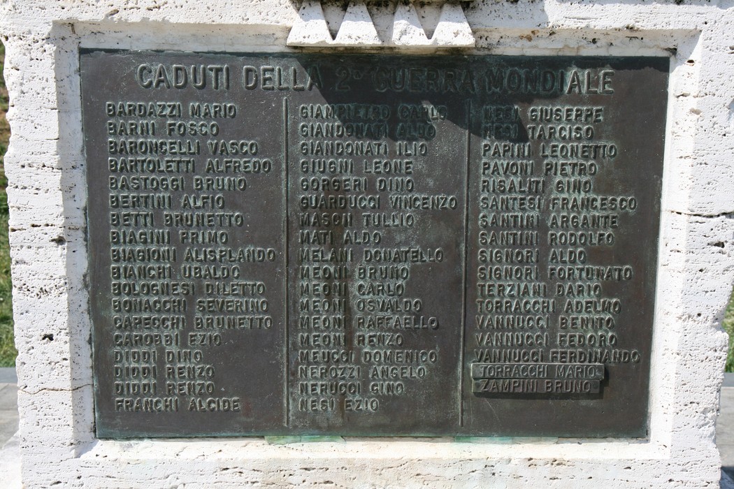 Monumenti del parco dell'Aringhese, commemorazione dei caduti della 2ª guerra mondiale.