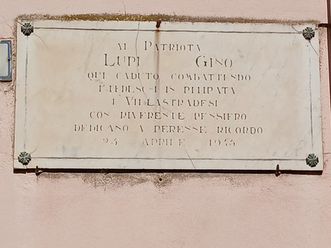 Lapide commemorativa dedicata a Lupi Gino, patriota e combattente della resistenza.