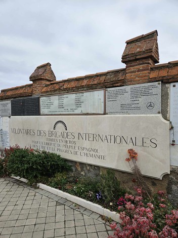 Memoriale alle Brigate Internazionali, commemorazione dei volontari per la libertà durante la guerra civile spagnola.