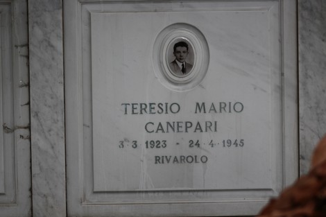 Sacrario dei partigiani di Torbella, commemorazione di Teresio Mario Canepari, partigiano caduto.