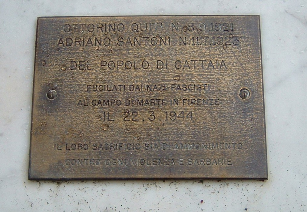 Lapide commemorativa dedicata ai martiri di Gattaia, uccisi dai fascisti nel 1944.