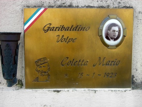 Monumento commemorativo per le vittime dell'eccidio di Mottalciata, in ricordo di Coletto Mario.