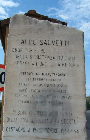 Monumento a Salvetti, dedicato all'eroe della Resistenza italiana, ricorda il suo sacrificio per la libertà.