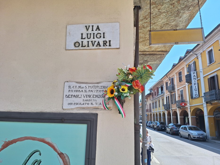 Lapide a De Paoli, Comune di San Maurizio Canavese (TO), foto 2