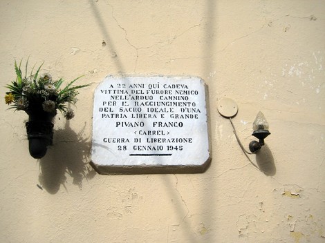 Lapide commemorativa a Pivano in ricordo di una vittima della guerra di liberazione. 28 gennaio 1945.