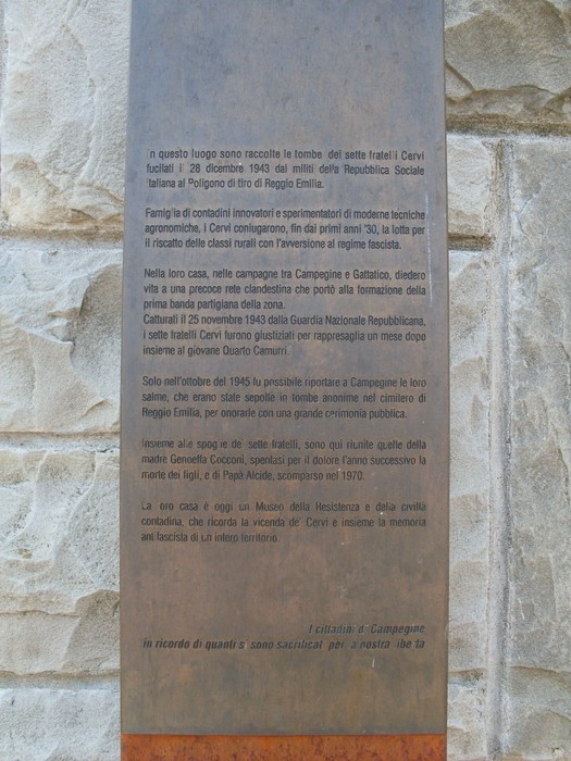 Sacrario della famiglia Cervi, luogo di memoria dedicato ai sette frati perseguitati durante il regime fascista.