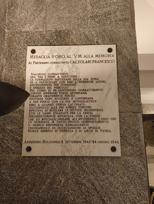 Sacrario dei Martiri di Marzabotto: memoriale che onora le vittime della resistenza italiana durante la Seconda Guerra Mondiale.